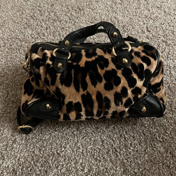 SOLD 🚫 Juicy Couture: Leopard Steffy Crossbody - Picture 7 of 16
